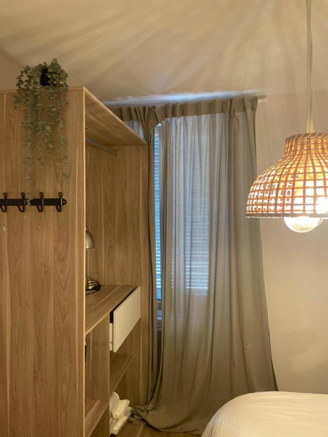 Appartement Leon, Port & Halles Depart Ferry, Proche Plages Toulon Ngoại thất bức ảnh
